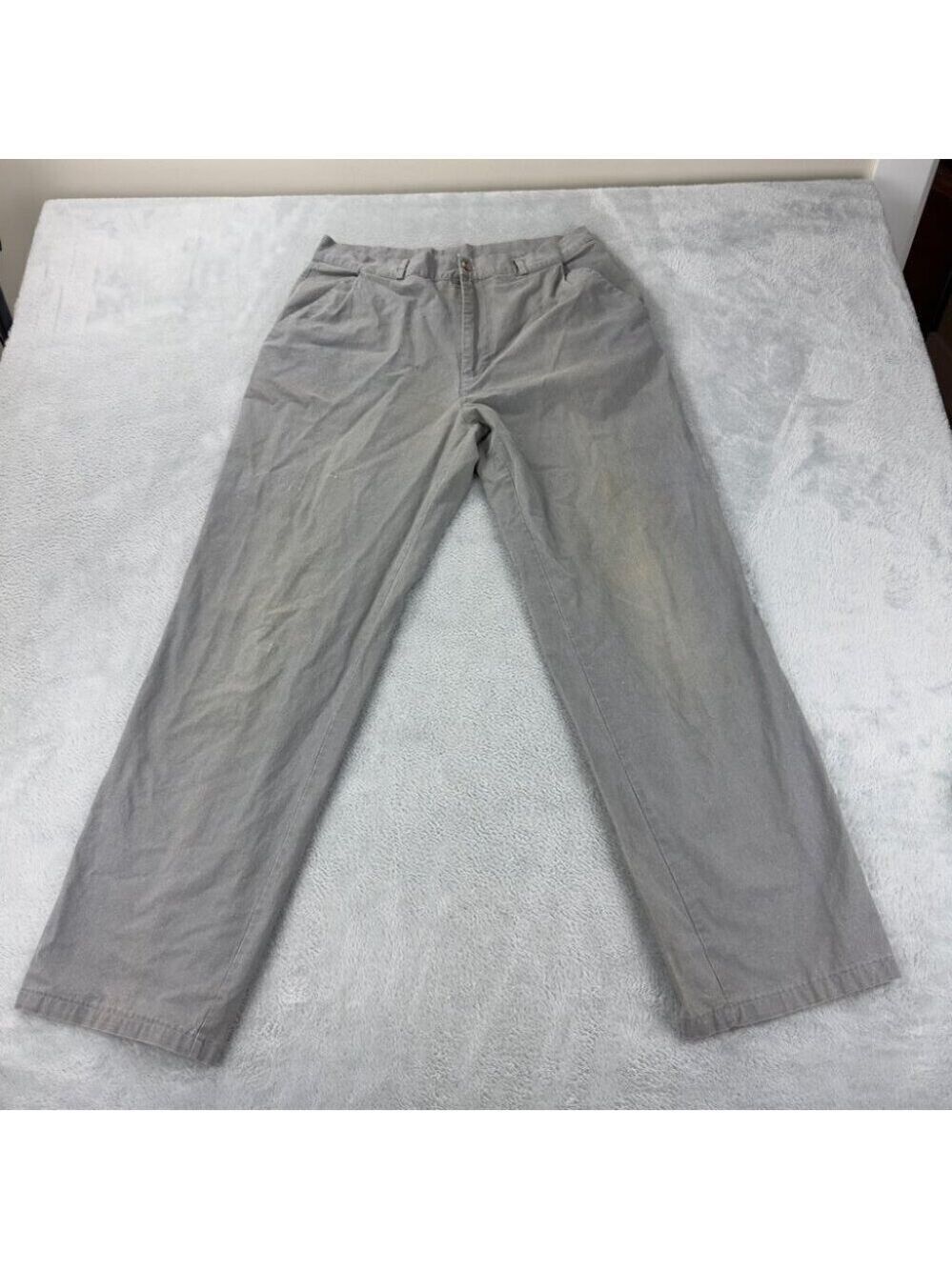 Patagonia Men's Size 33x29 Grey Straight Leg Pants w/Flaws